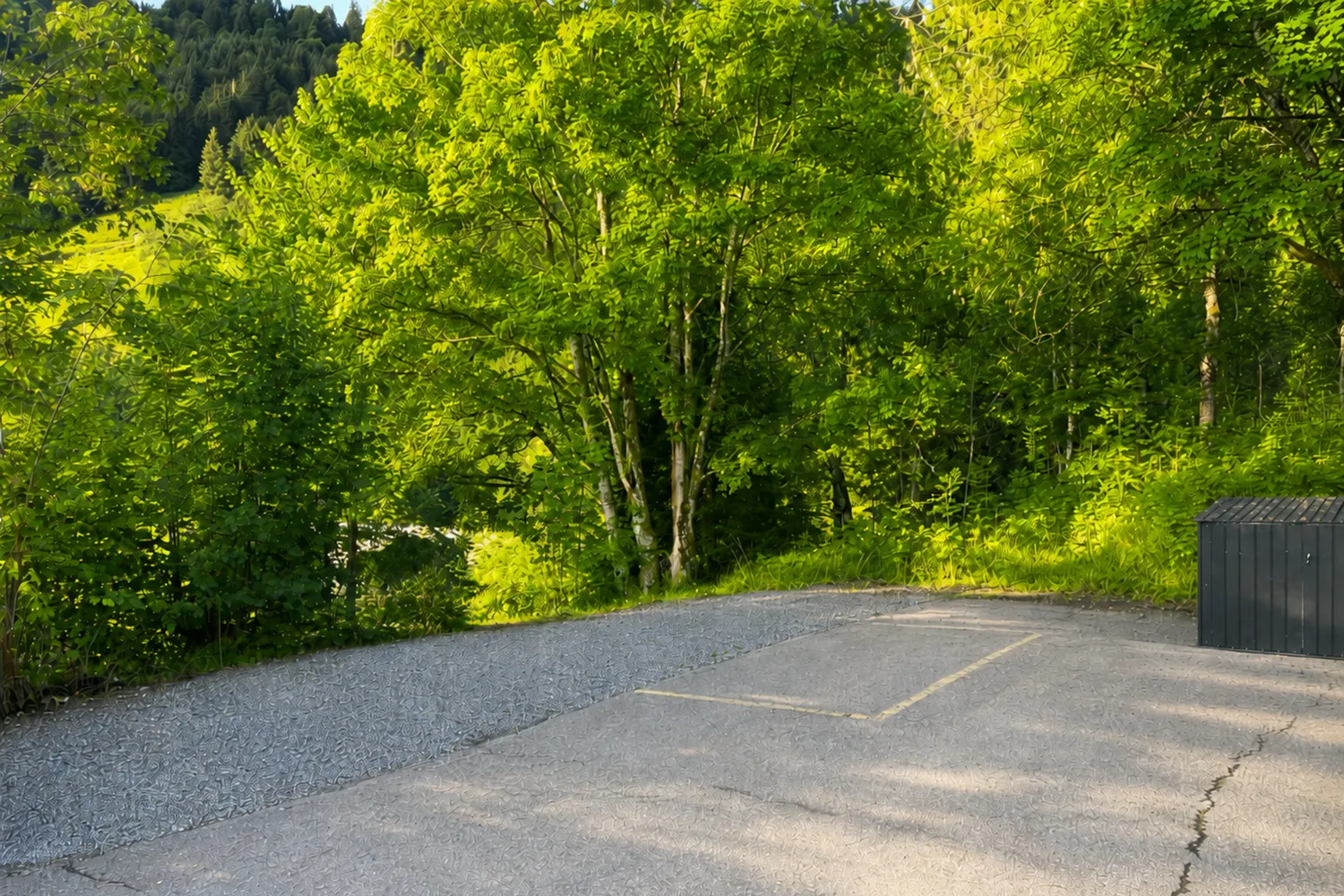 Zufahrt zum Caravan-Stellplatz